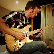 The Medicine Show - Hank Plays His New Self-Built Guitar